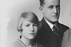 Storebror Armas Heikel (1906-1980) och lillasyster Ulla Heikel (1915-1940)